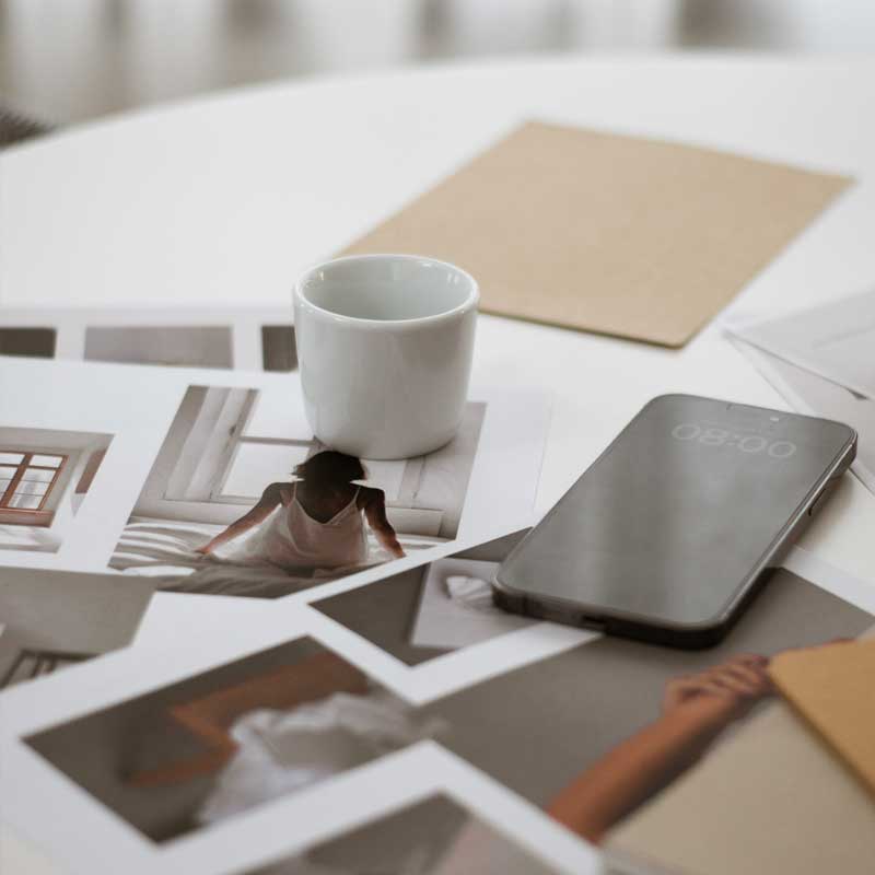 Neutraler Background Handy – Designtouch Agatha Grapenthin